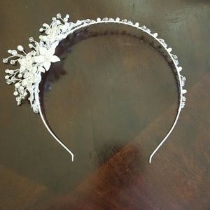 *FINAL PRICE DROP* 15% off 2+ *Bridal Headband*