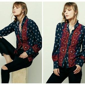 NWT FREE PEOPLE WISHING WELL BORDER PRINT BLOUSE
