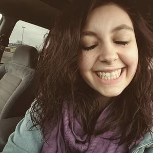 Meet your Posher, Katelyn