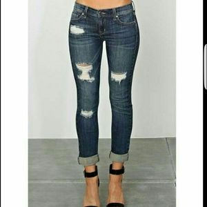 Denim distressed capris