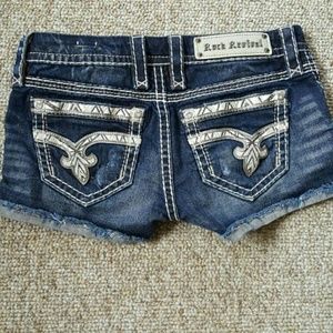 Rock Revival nacy short 25