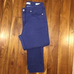 High waisted skinny jeans