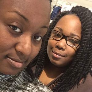 Meet your Posher, Denae'