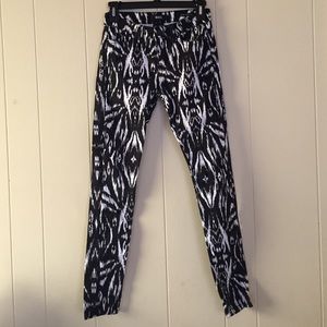 NWOT print skinnys mid rise twig ankle