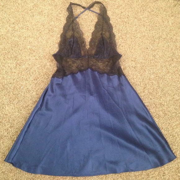 NWOT Victoria's Secret nighty