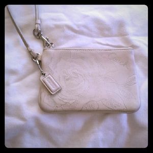 GUC, Rare Coach Madison Jewel Wristlet-Champagne