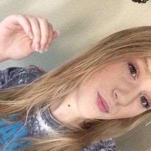 Meet your Posher, Mackenzie