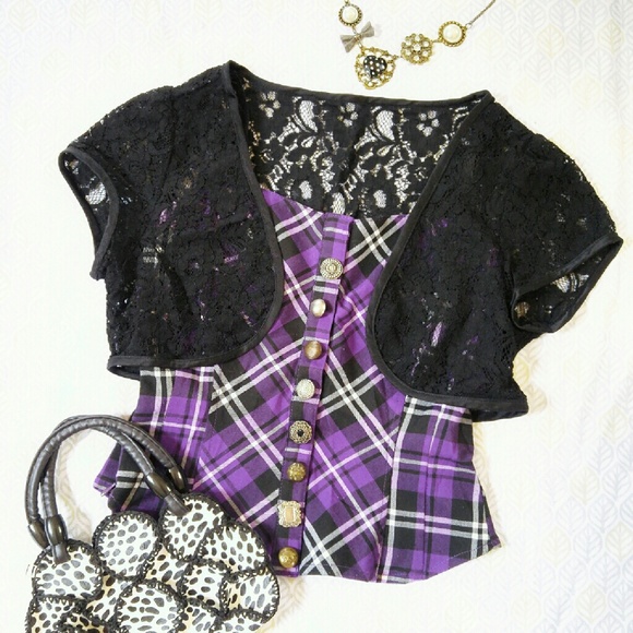 🆑🆕Brand new Mini Full Lace Shrug NWOT