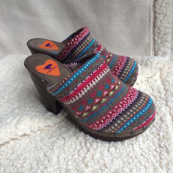 Crocheted Rocket Dog Clogs