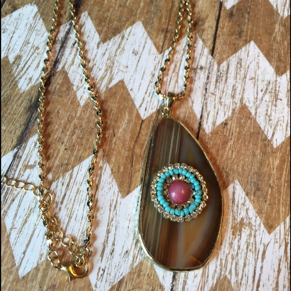Brown Agate Pendant Necklace - Picture 2 of 2
