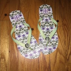 TB flip flops