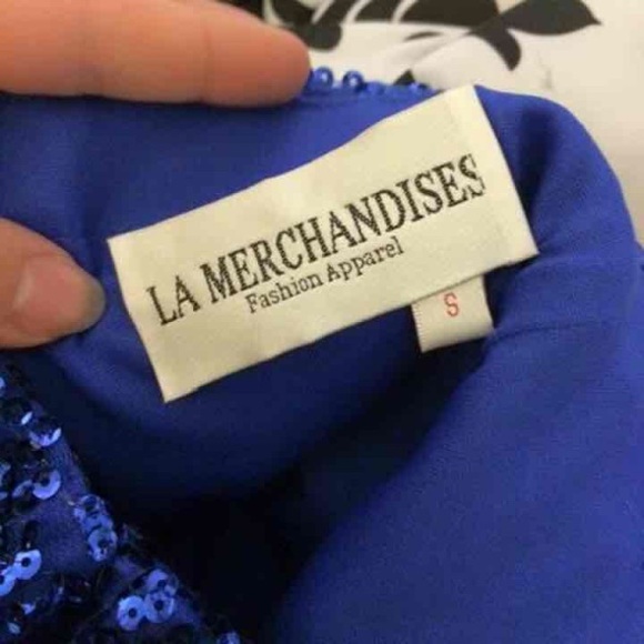 short formal dress - Picture 4 of 4