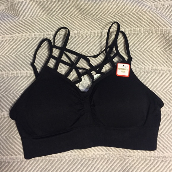 🔥🆕Black seamless caged bralette - Picture 3 of 4