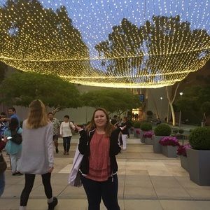 Meet your Posher, Catherine