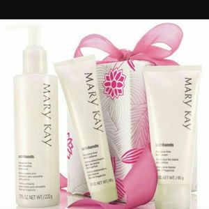 Satinheands Mary Kay