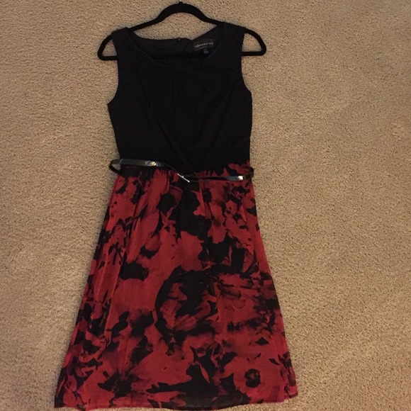 Dress size 6 from eonnected apparel black and red