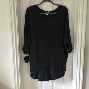 Dark grey Dohlman top