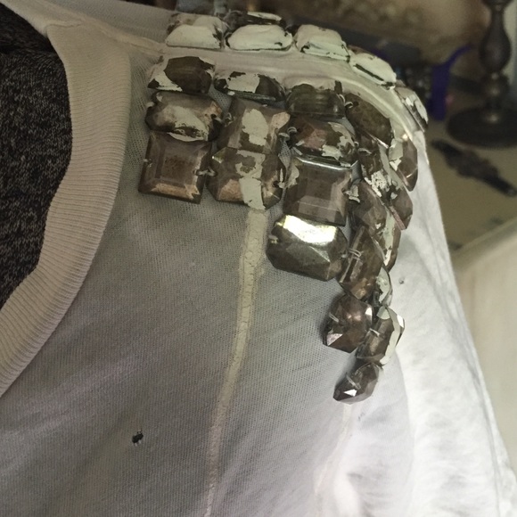 T shirt - Picture 2 of 3