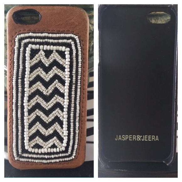 Anthropologie Accessories - 🎉HP🎉 Tribal Anthropologie iPhone 5 case