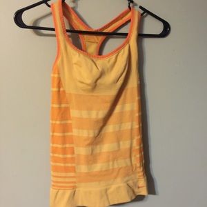 Nike workout tank top