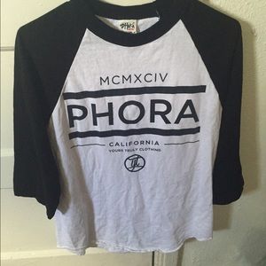 Phora baseball t