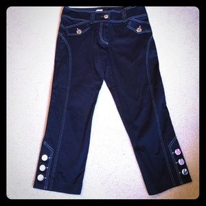 Cache capris! So nice!