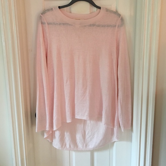 Lightweight sweater