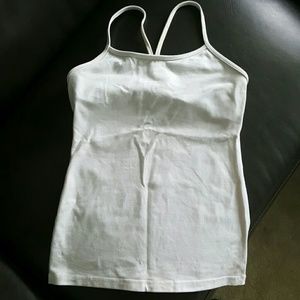 Lululemon size 6 power y tanks