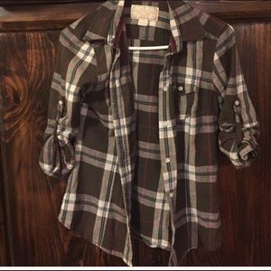 Plaid American Eagle shirt