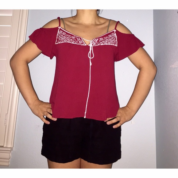 Blouse - Picture 2 of 2