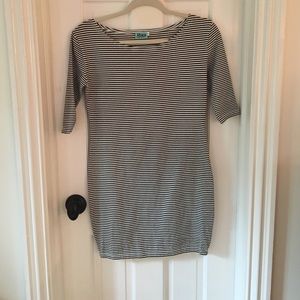 Fitted 3/4 sleeve striped dress