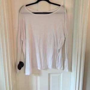 White long sleeve tee