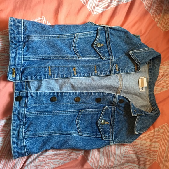 Denim vest size M