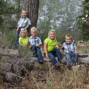 Meet your Posher, Lana