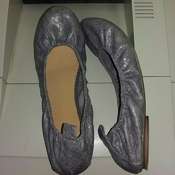 Old Navy Grey flats