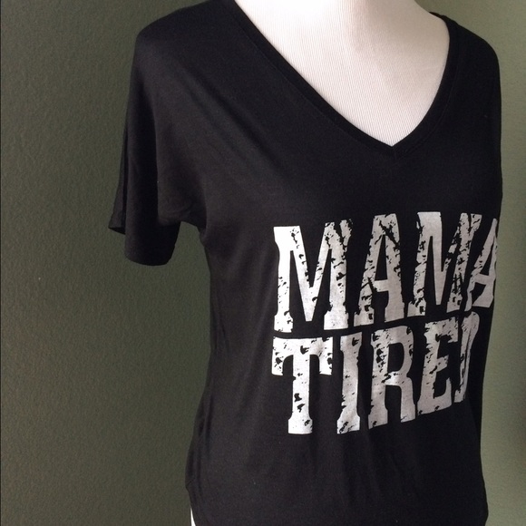 Price Drop!🆕Black T-Shirt 'MAMA TIRED' - Picture 2 of 4