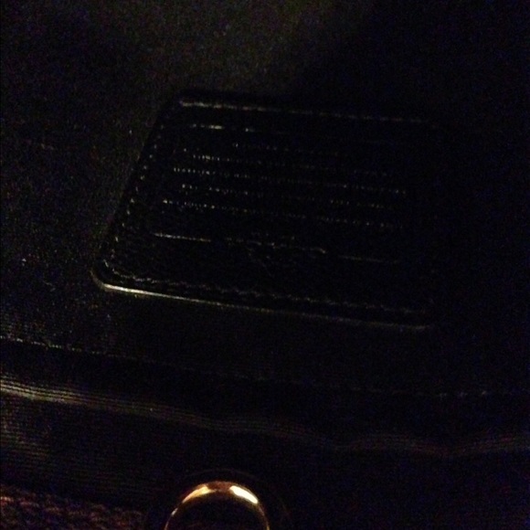 Coach Margot Carryall in Black/Brown Signature NWT - Picture 4 of 5