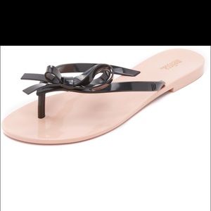 Pre-Owned Bow Thong Sandals sz 8