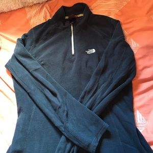 North face pullover