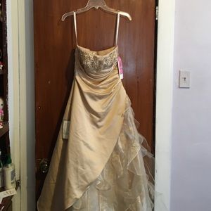 Golden prom dress.