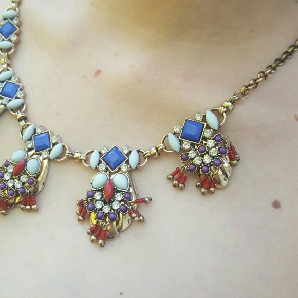 Statement necklace - Picture 2 of 3