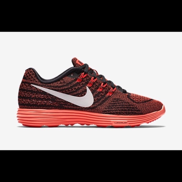 Brand NEW NIKE LunarTempo 2!! Women's sz 9