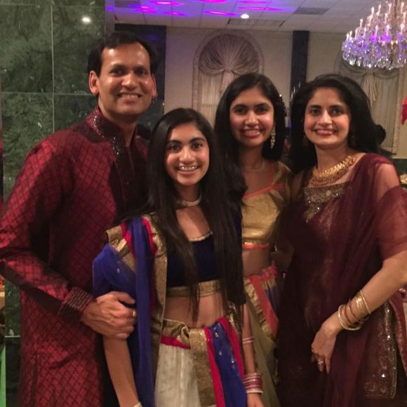 Meet your Posher, Charu - Picture 1 of 1