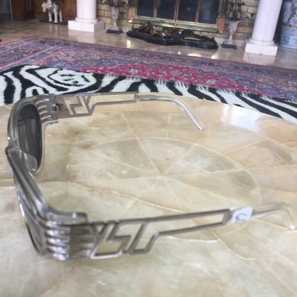 New Yves Saint Laurent Vintage Sunglasses