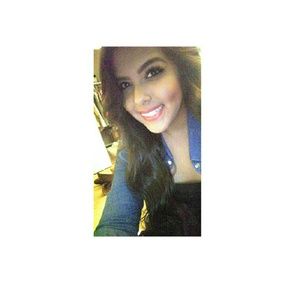 Meet your Posher, Vanessa