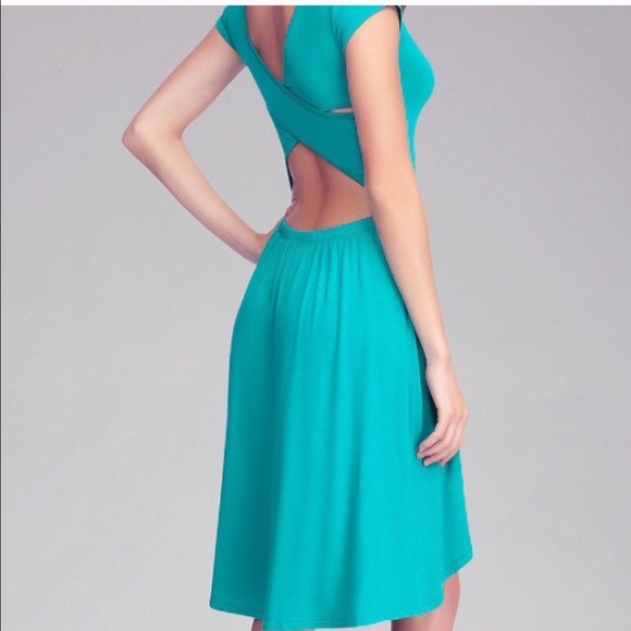 🍀beautiful green Bebe dress 🍀