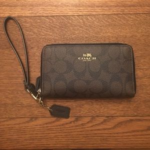 Coach Double Zipper Wallet