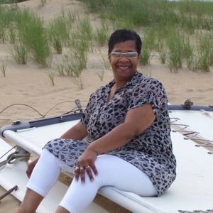 Meet your Posher, Vada