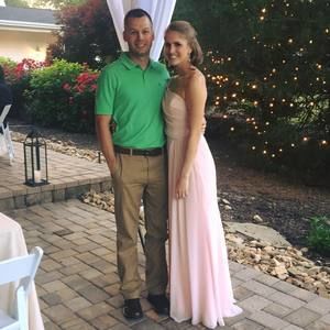 Meet your Posher, Leslie