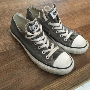 Grey Converse size 7
